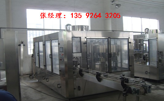 果酒灌裝機(jī)設(shè)備 三合一灌裝機(jī)生產(chǎn)廠家